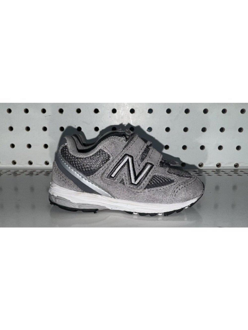New Balance 888v2 Boys Baby Suede Athletic Shoes Size 3 WIDE Gray Hook & Loop